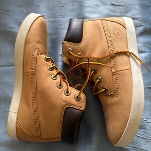 Timberland Tan Dausette Sneaker Boots